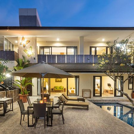 Villa Mayasari 6 Bed Rooms Νούσα Ντούα Εξωτερικό φωτογραφία