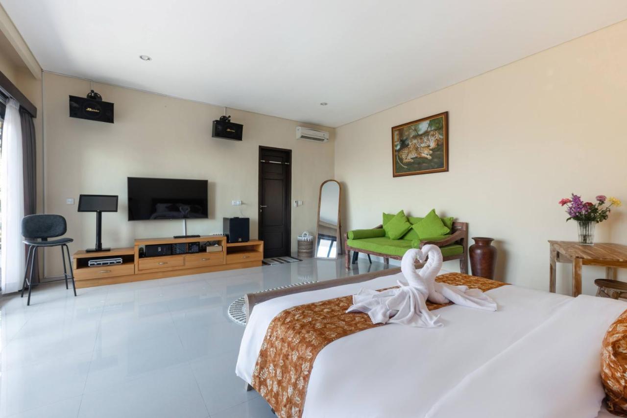 Villa Mayasari 6 Bed Rooms Νούσα Ντούα Εξωτερικό φωτογραφία