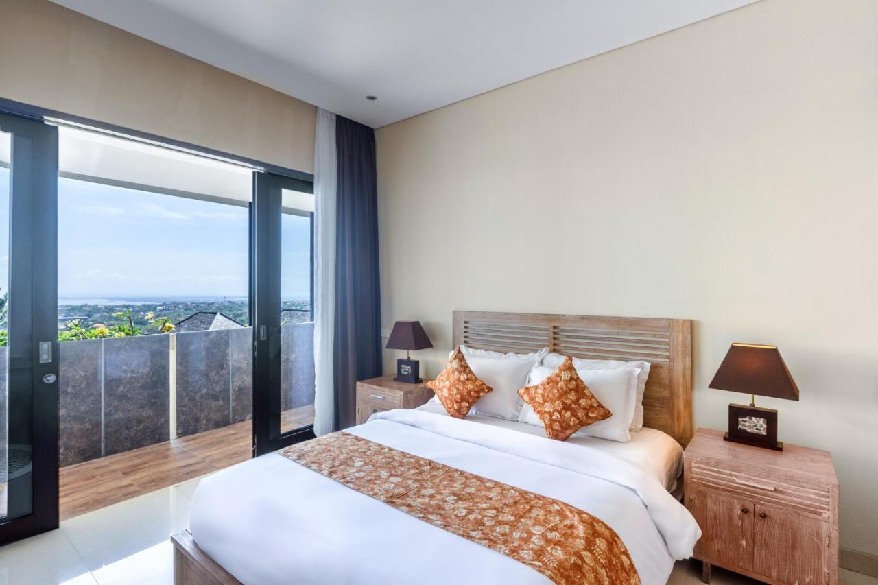 Villa Mayasari 6 Bed Rooms Νούσα Ντούα Εξωτερικό φωτογραφία